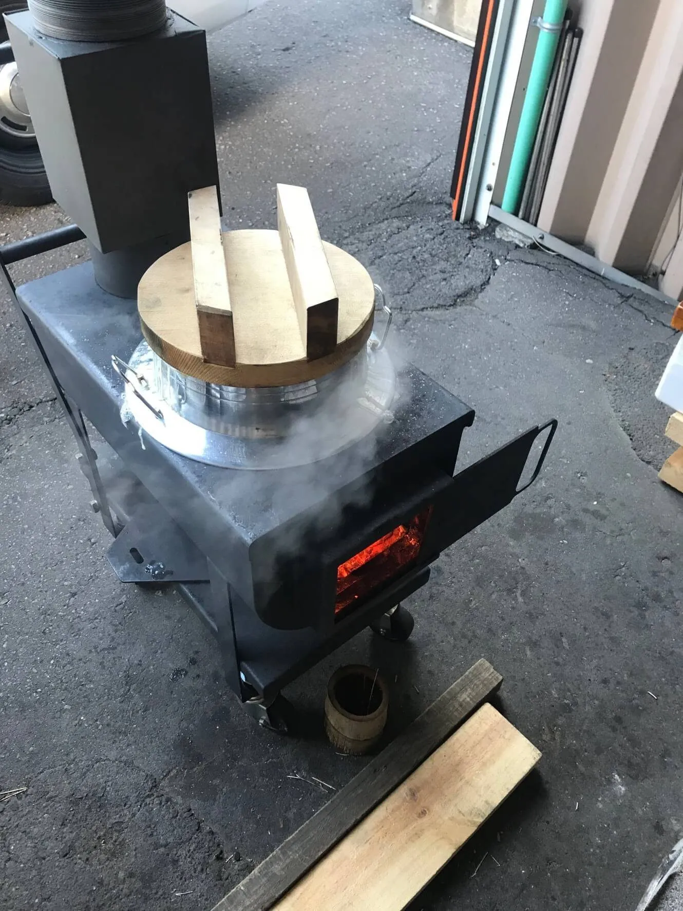 アウトドア燃焼機器